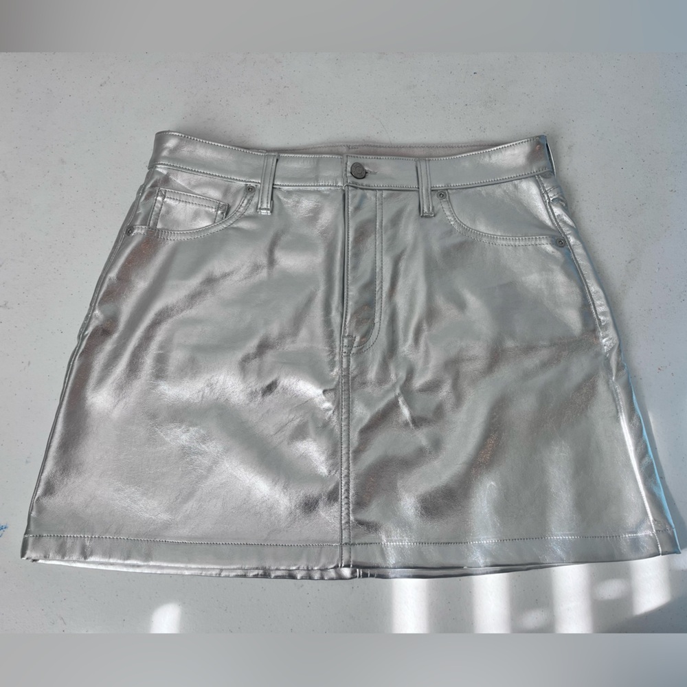 GAP Shimmering Silver Mini Skirt